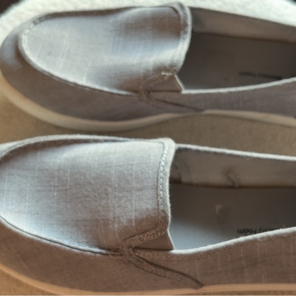 Time and Tru Men's Slip-On Loafers - Light Gray - Picture 2 of 2